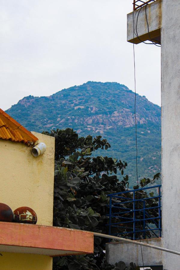 Dwaraka Home Stay Tiruvannamalai Exterior photo